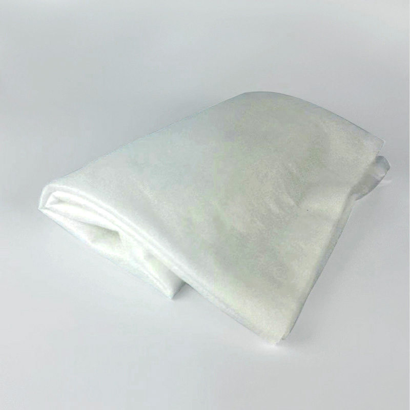 Các nhà sản xuất bông kim đảm bảo chất lượng và tính nhất quán của sản phẩm bằng cách nào?